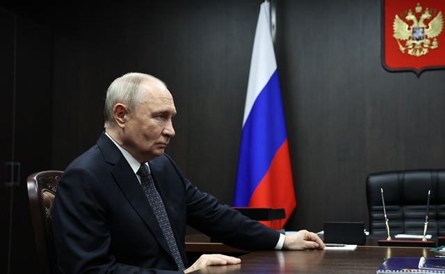 Кремль: Путин готов дать указание не наносить ударов по Украине в день выборов