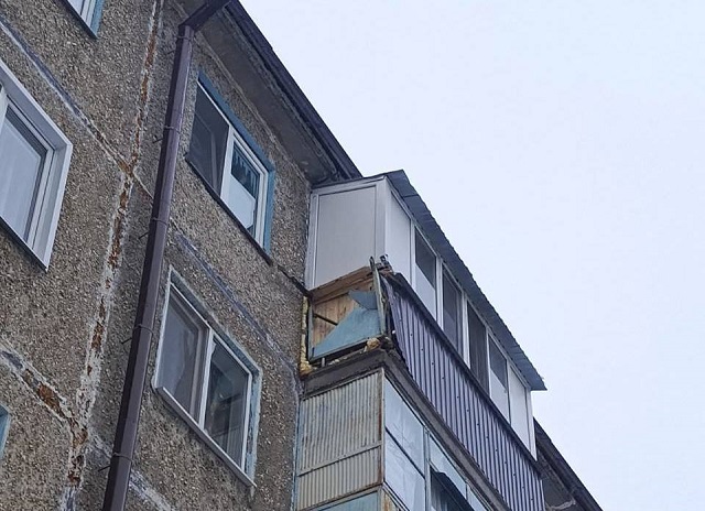 Казан мэриясе: БПЛА калдыгы Можайский урамындагы йорт янына төшкән