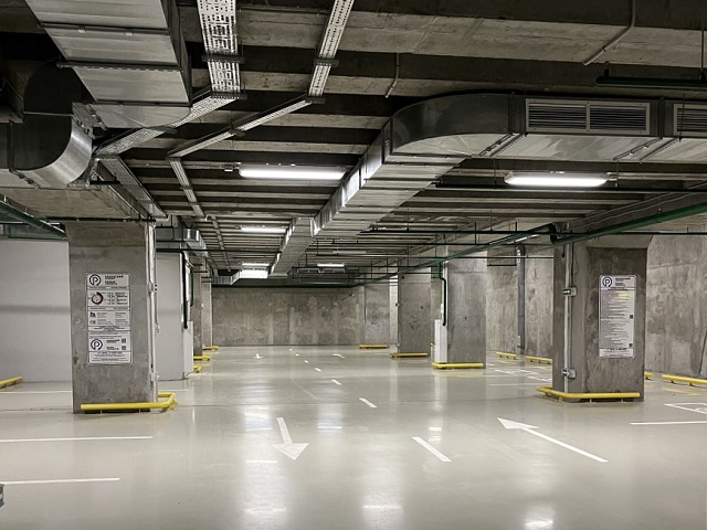 Подземную парковку на 189 мест открыли у станции метро «Авиастроительная» в Казани