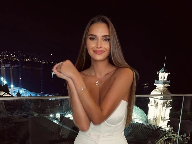 Самая сексуальная спортсменка России снова показала своего бойфренда