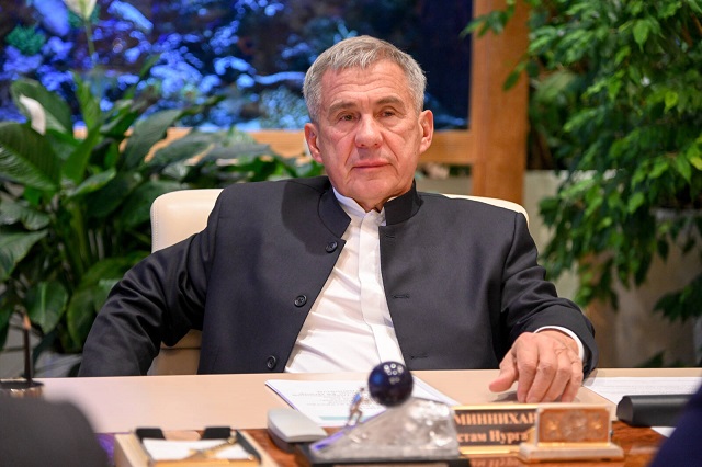 Минниханов принял участие в совещании Росприроднадзора