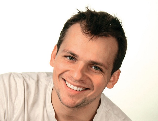 Известие о смерти 40-летнего актера Алексея Янина оказалось ошибкой