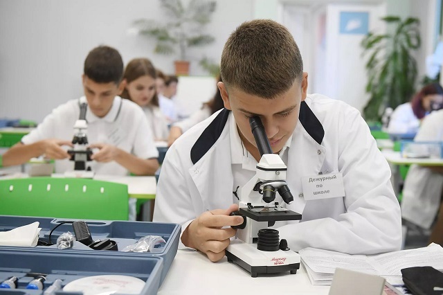 В школе Чистопольского района РТ открыли центр «Точка роста»