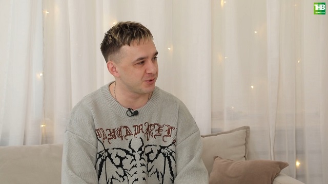 Бер хатын иреннән аерылып Илнат Фәрхуллинга кияүгә чыгарга теләк белдергән