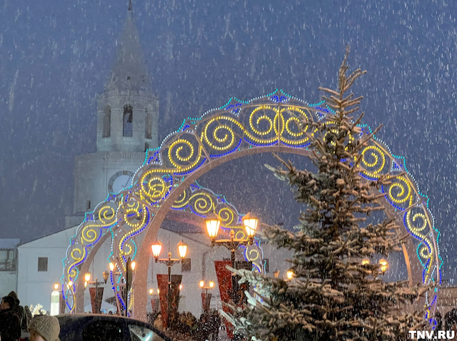 Зимняя фотоохота: о лучших новогодних фотозонах Казани рассказали эксперты КФУ