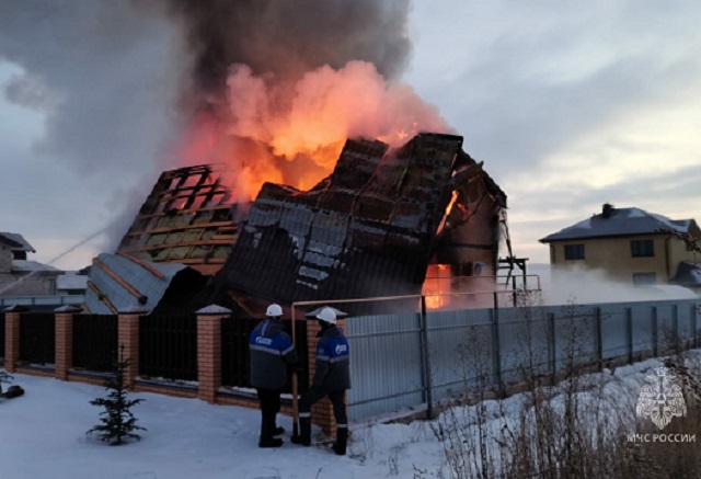 В Татарстане после взрыва бытового газа в коттедже возбудили уголовное дело