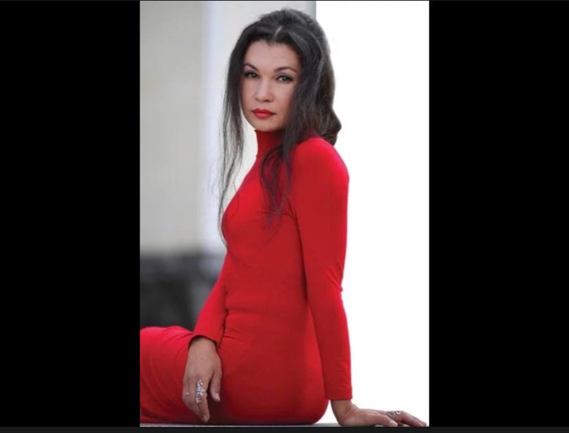 Уфада Башкорт драма театры актрисасының алтын юбилеена 5 көн кала гомере өзелгән