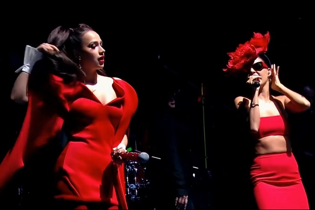 Алина Загитова спела дуэтом с певицей Zivert – видео