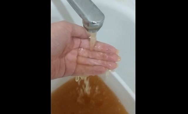 «Фанта» из-под крана: жители поселка Новые Салмачи пожаловались на качество воды 