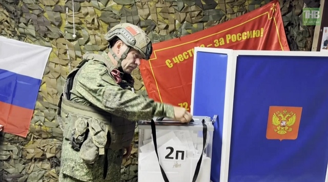 «От этого зависит наше будущее»: бойцы СВО приняли участие в выборах на передовой