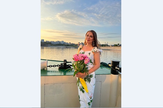 Гүзәл Уразовадан кышка зелпе (жимолость) әзерләү рецепты + видео