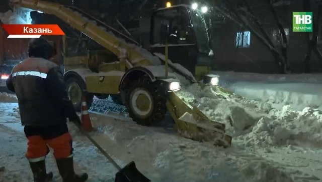 19 000 кубометров за три дня: как Набережные Челны справляются с обильным снегопадом