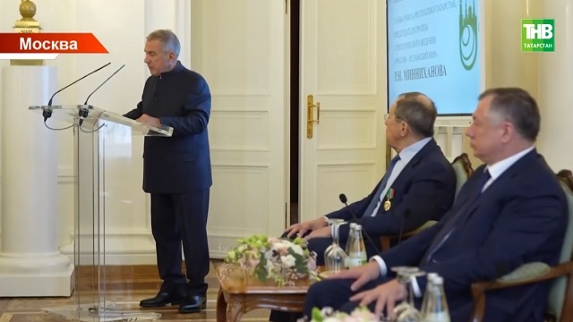 Послы мусульманских государств и религиозные деятели встретились с Миннихановым в Москве