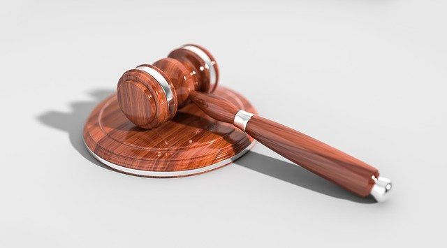 В Казани будут судить троих жителей, похитивших человека и отобравших у него квартиру