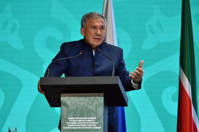 Рустам Минниханов поручил главе МЧС РТ подготовить убежища и системы оповещения