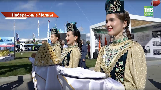 Фестиваль цветов, скачки и концерты: как в Набережных Челнах отметят День Республики