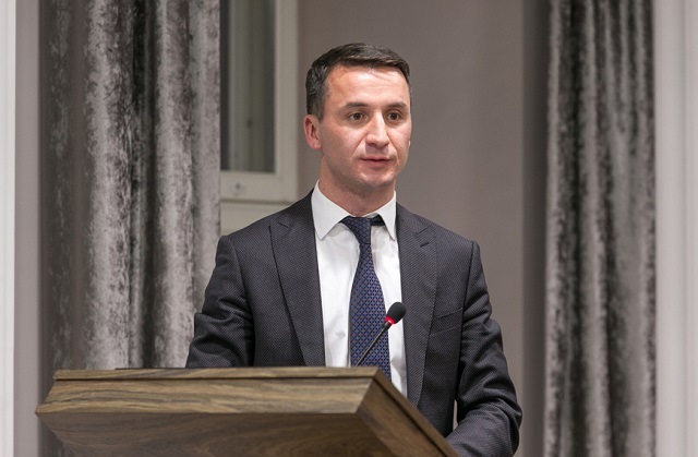 Глава дирекции парков и скверов Казани Роберт Гарипов перешел в аппарат президента РТ