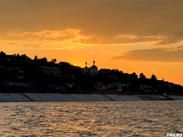 Испепеляющая жара до +40 градусов накроет несколько регионов РФ