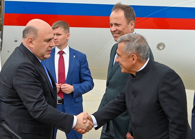 Мишустин провел совещание по вопросам самолетостроения на базе Казанского авиазавода