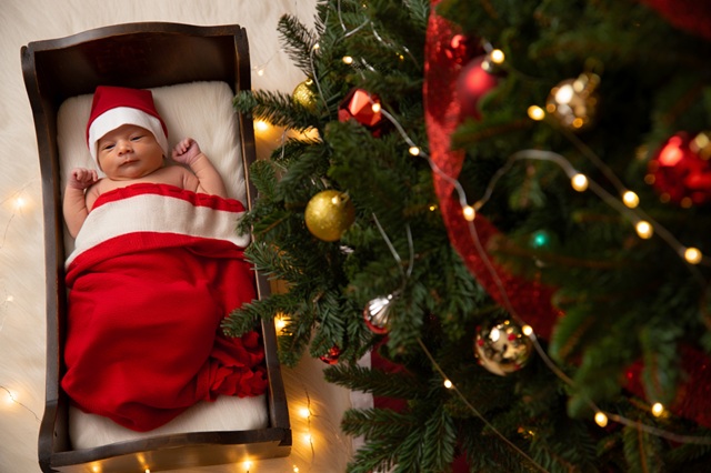 Новогоднее чудо: в Татарстане врачи выходили малыша, родившегося весом 700 грамм