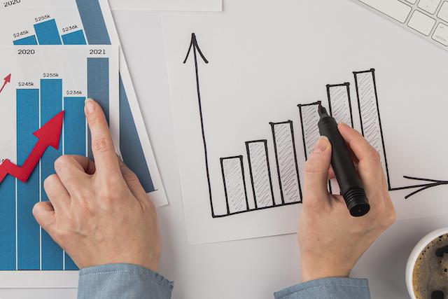 Татарстан вошел в число лидеров по росту зарплат в России