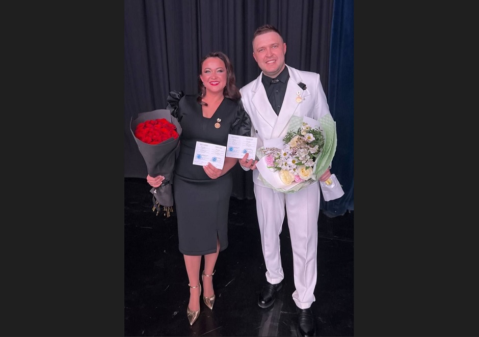 Алсу һәм Азат Фазлыевлар сөенечләре белән уртаклашты