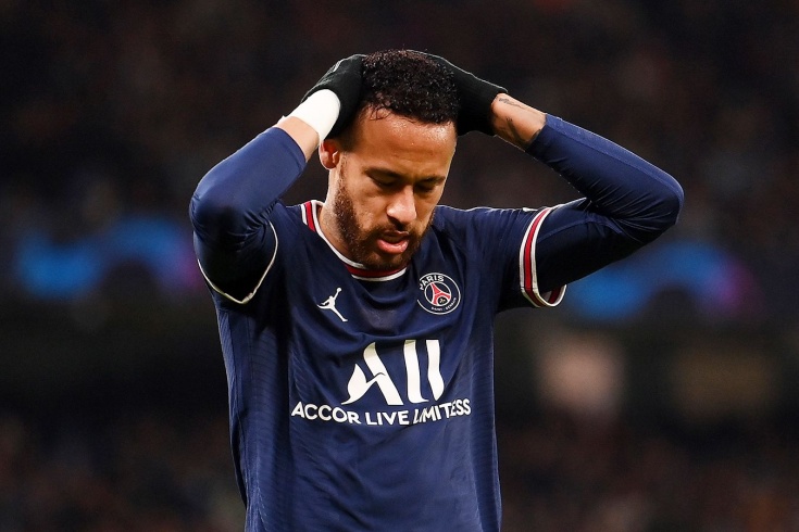 Самолет звезды ПСЖ Неймара экстренно сел из-за неполадок