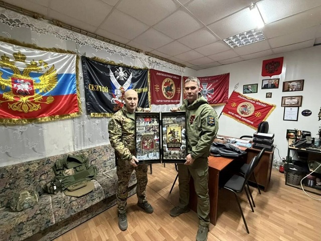 20 тонн помощи: из Менделеевска в зону СВО отправили карету скорой, УАЗы и мотоциклы