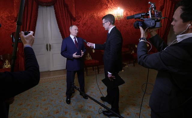 Путин отметил готовность России договариваться и искать «развязки» по Украине