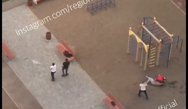 Видео: массовая драка молодежи в микрорайоне «Салават Купере» в Казани