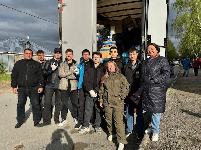 Казанские волонтеры отправили более 3 тонн помощи бойцам СВО