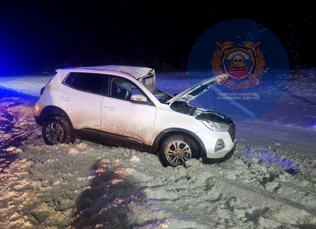 Момент рокового для автоледи ДТП попал на видео в Елабужском районе Татарстане