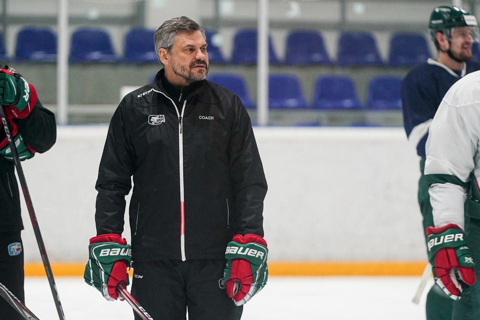 Квартальнов заявил, что у «Авангарда» чуть лучше игровой тонус, чем у «Ак Барса»