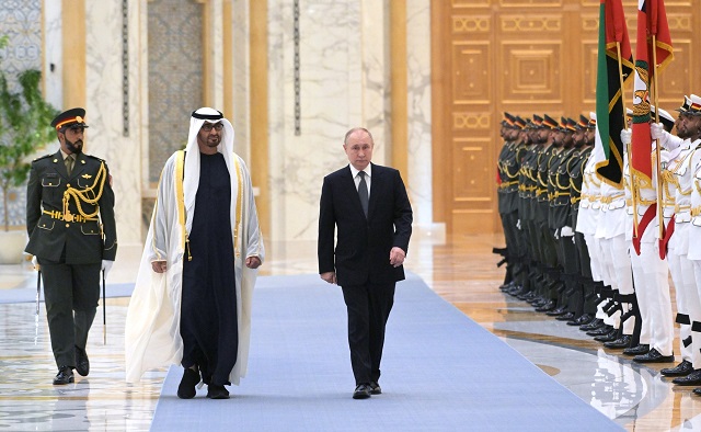 Путин: отношения РФ и ОАЭ вышли на беспрецедентно высокий уровень