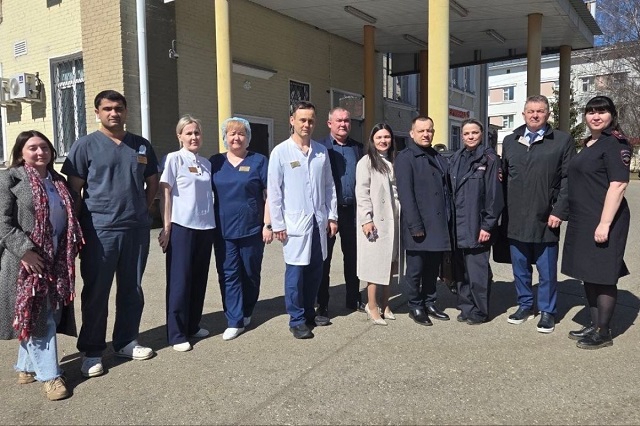 «Предлагать решения»: как казанские депутаты помогли инвалидам, молодежи и бойцам СВО