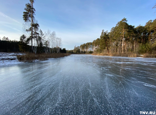Татарстанцам объяснили, как спастись, если провалился под лед