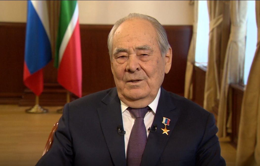 Минтимер Шәймиев: Милләтебезне буыннан-буынга җиткерү - һәрберебезнең иң җаваплы бурычы