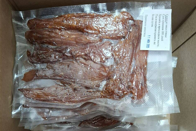 Заинские волонтеры изготавливают домашние закуски для бойцов СВО