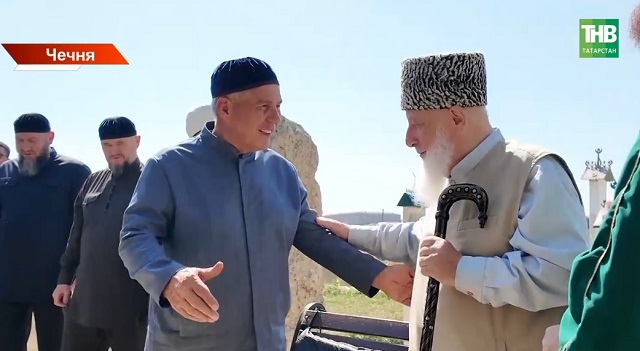 Татарстан Рәисе Чечен республикасына барды
