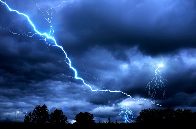 Татарстан приходит в себя после разгула стихии перед новой непогодой