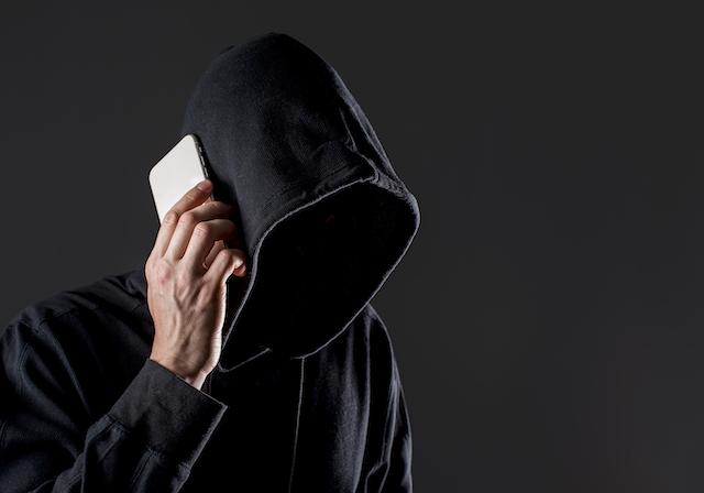 Татарстанцев предупредили о новой схеме обмана через звонки из «пунктов выдачи»