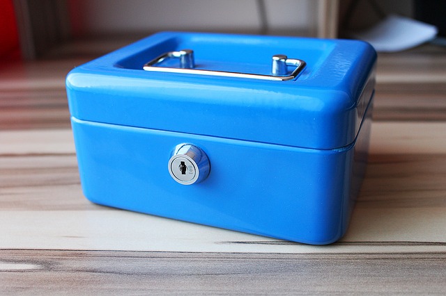 В Челнах директор «Пятерочки» вложила в брокерскую фирму похищенные 506 000 рублей