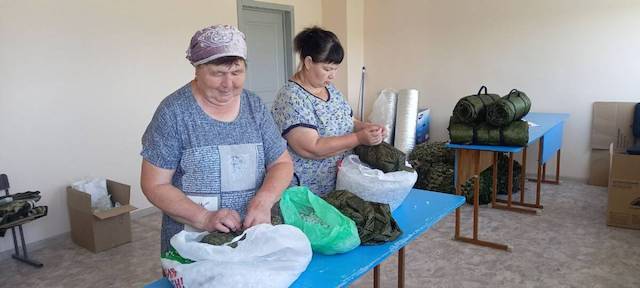 Волонтеры Татарстана изготавливают «плащи-невидимки» бойцам СВО