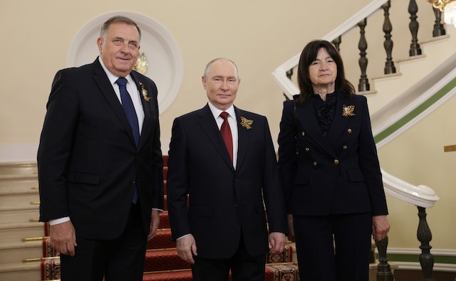 Владимир Путин дал в Кремле прием в честь 81-й годовщины Победы