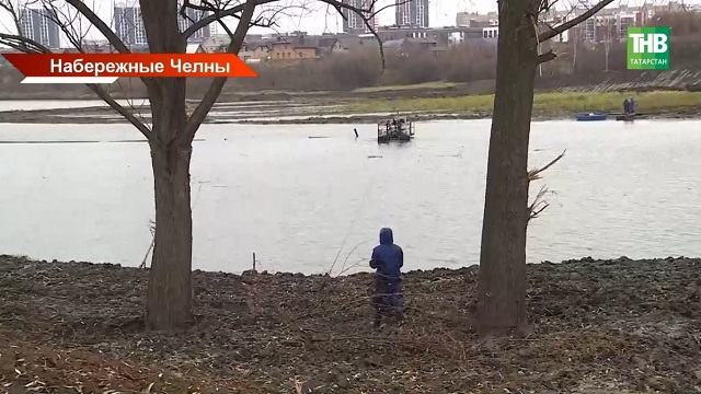 Подняли лодки и авто: как изменится Мелекеска, дно которой пылесосит экскаватор-амфибия?