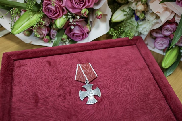 В Альметьевске вручили ордена Мужества и медали Суворова семьям погибших участников СВО