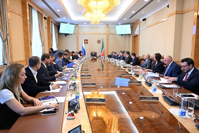 Средняя зарплата сотрудников ОЭЗ «Иннополис» составит почти 179 000 рублей