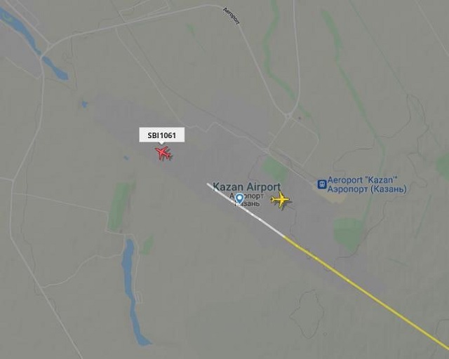Подававший сигнал тревоги самолет из Москвы благополучно приземлился в Казани