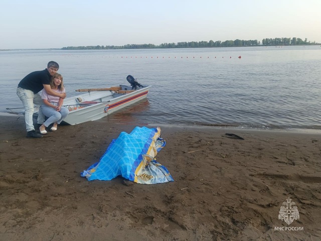 18-летний парень утонул на глазах у друзей на Каме в Татарстане