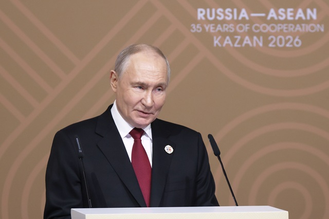 Президент РФ поблагодарил Казань за работу на укрепление мировых позиций РФ